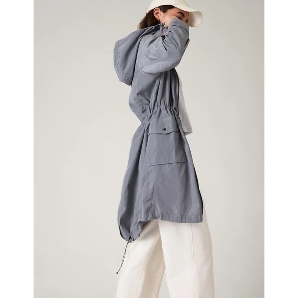 Athleta Light Grey Everyday Coastal Steel Gray‎ Anorak Windbraker Jacket sz XXS